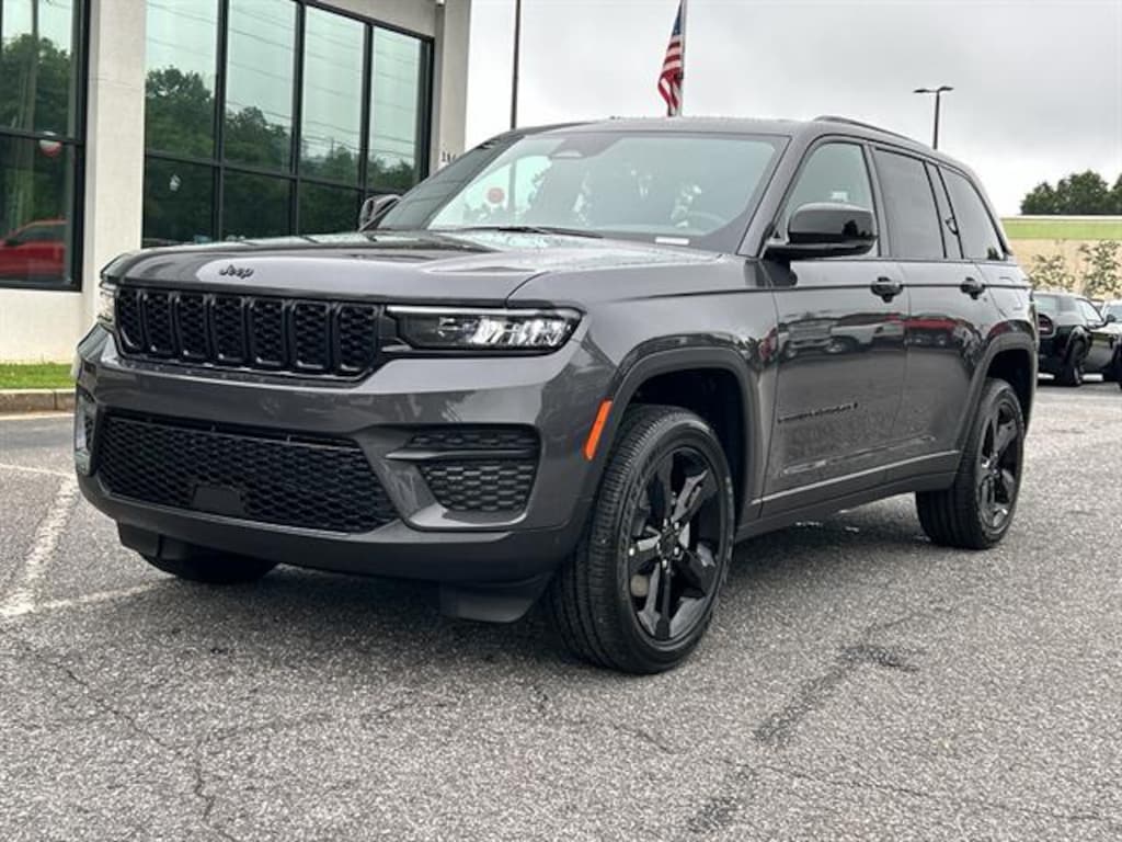 New 2025 Jeep Grand Cherokee ALTITUDE X 4X2 Sport Utility