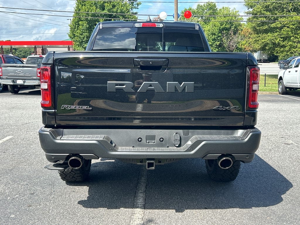 2026 RAM 1500 Rebel - Photo 8