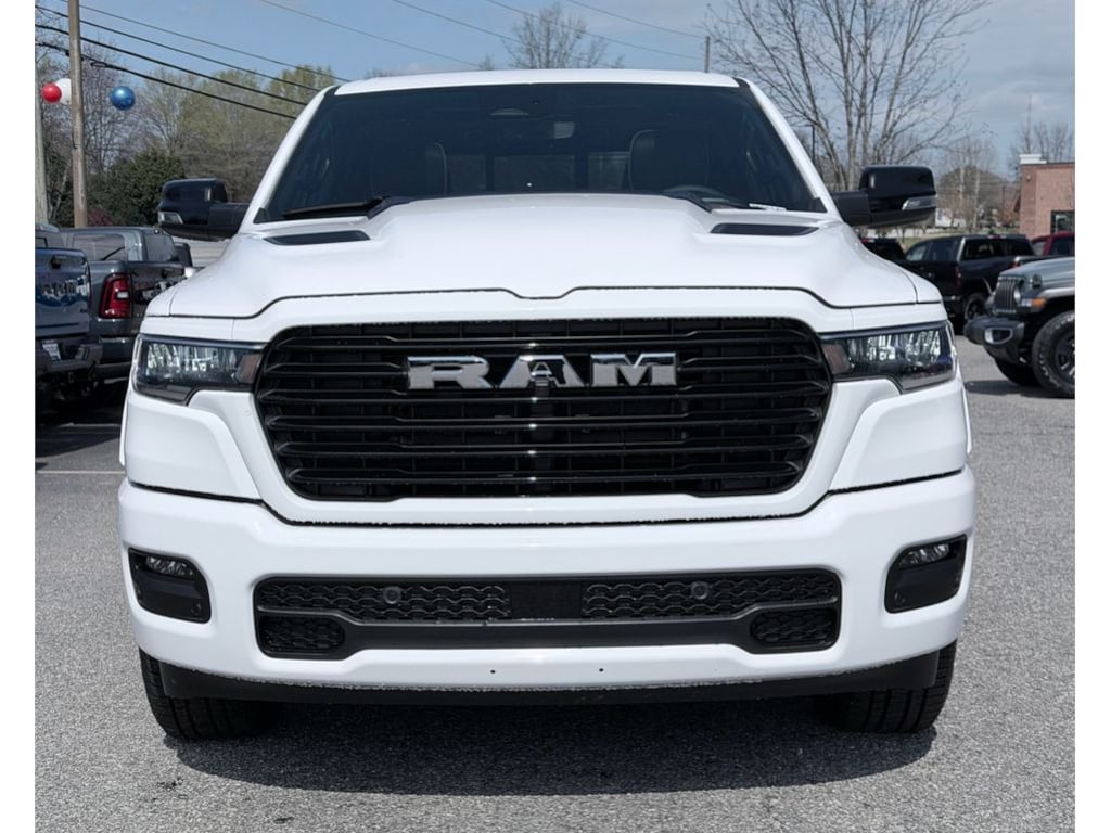 New 2026 Ram 1500 LARAMIE CREW CAB 4X4 5'7 BOX Pickup