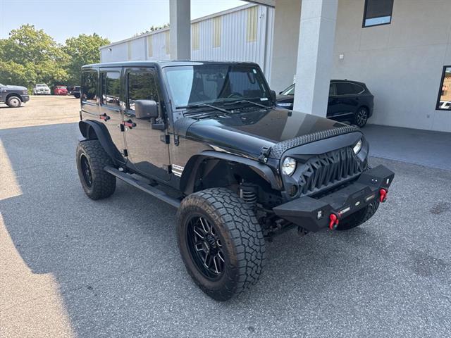 2013 Jeep Wrangler Unlimited Sport photo 2