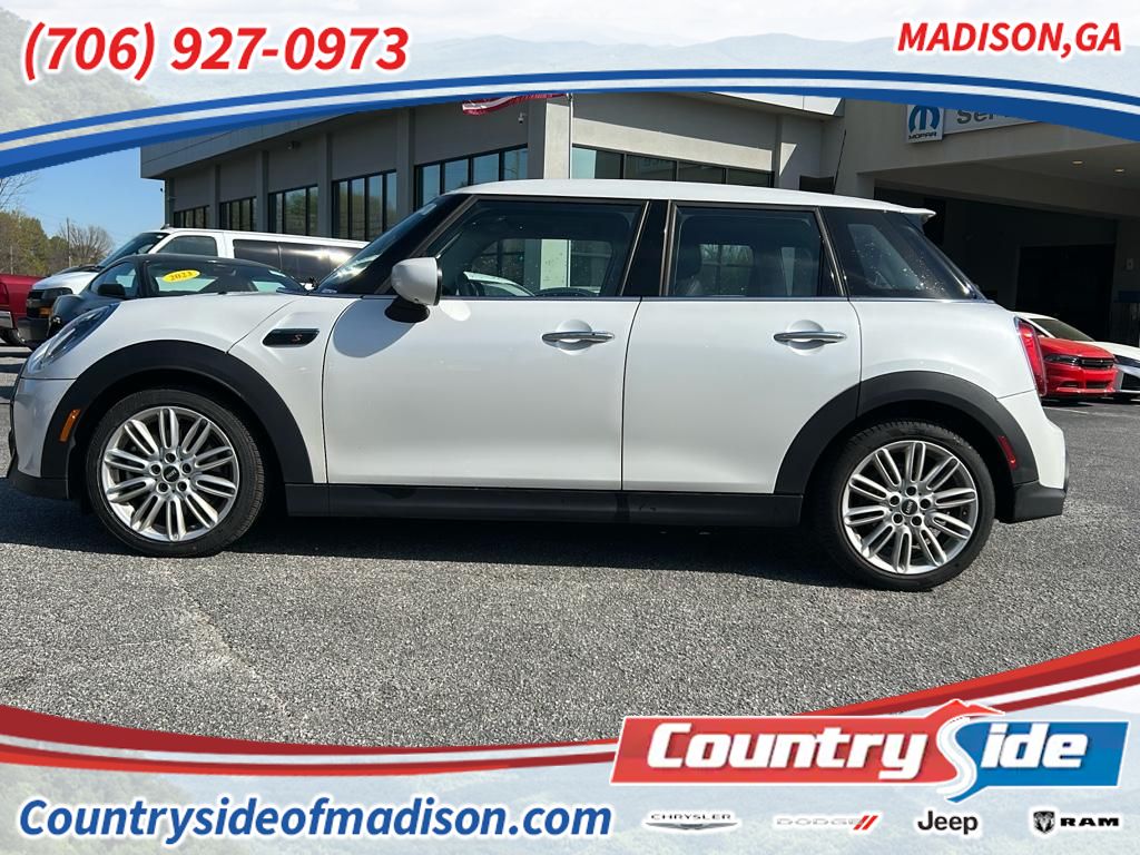 2024 MINI Hardtop 4 Door S's photo