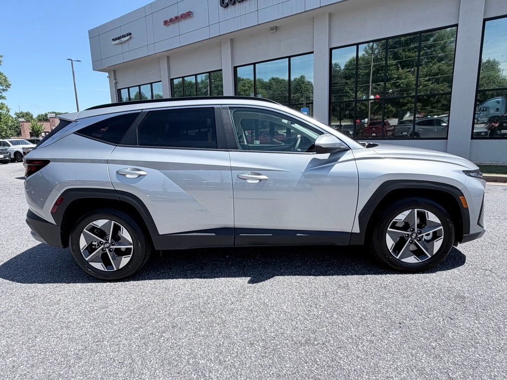 Used 2025 Hyundai Tucson SEL Sport Utility