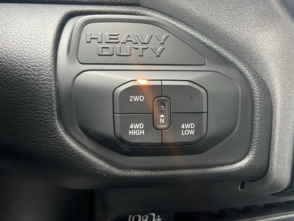 2025 RAM 2500 Tradesman - Photo 17