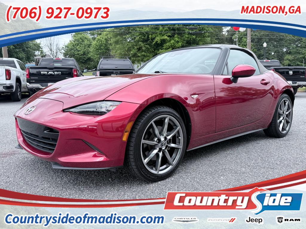 2021 Mazda MX-5 Miata Grand Touring's photo