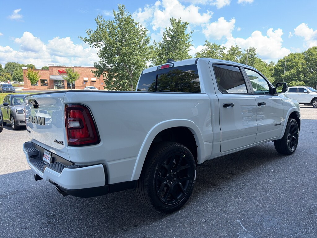 New 2026 Ram 1500 LARAMIE CREW CAB 4X4 5'7 BOX Pickup