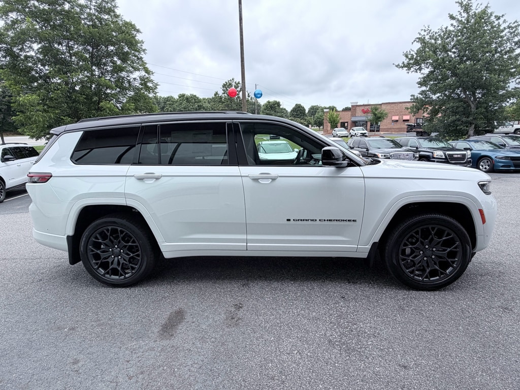 New 2026 Jeep Grand Cherokee L SUMMIT 4X4 Sport Utility