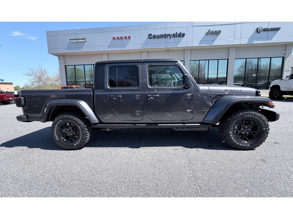 New 2026 Jeep Gladiator WILLYS 4X4 Pickup