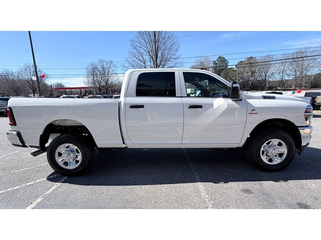 New 2026 Ram 2500 TRADESMAN CREW CAB 4X4 6'4 BOX Pickup