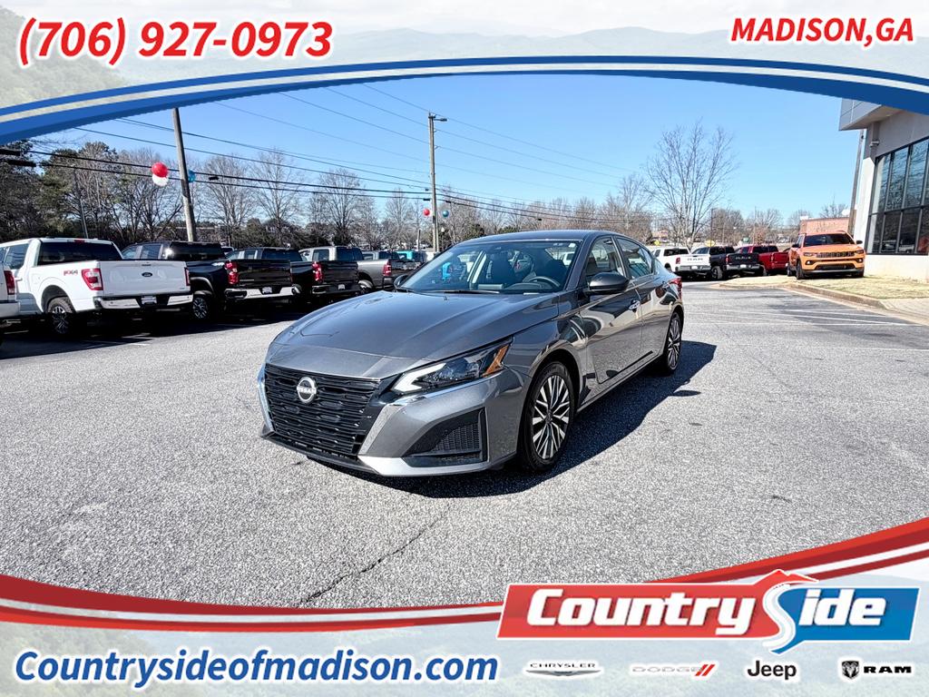 2025 Nissan Altima SV