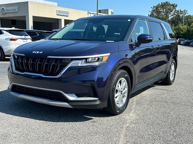 2024 Kia Carnival LX Seat Pkg's photo