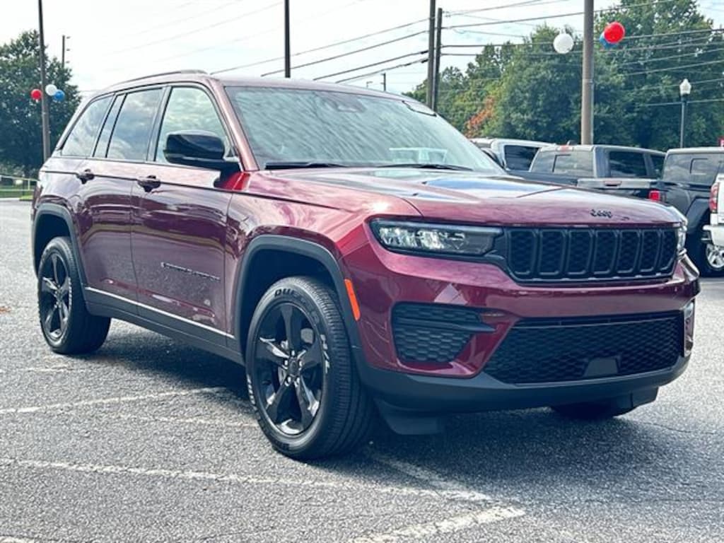 New 2025 Jeep Grand Cherokee ALTITUDE X 4X2 Sport Utility