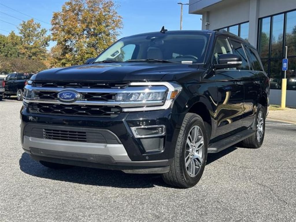 Used 2024 Ford Expedition Limited