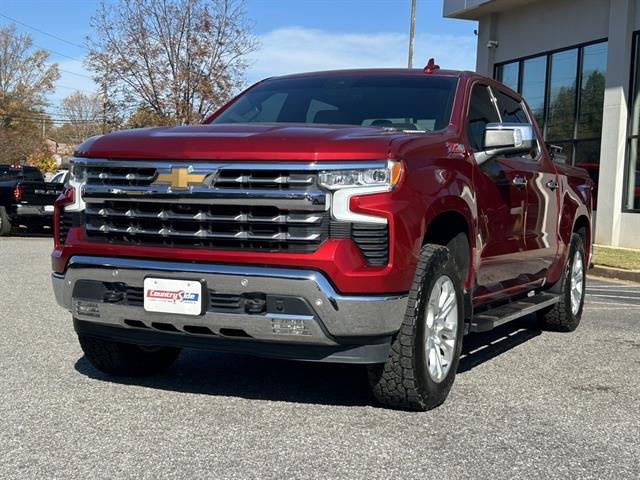 2023 Chevrolet Silverado 1500 LTZ's photo