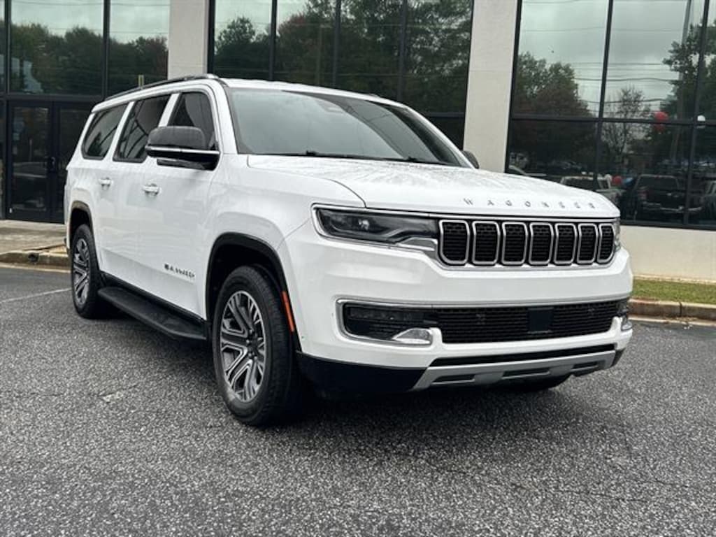 Used 2023 Jeep Wagoneer L Series II