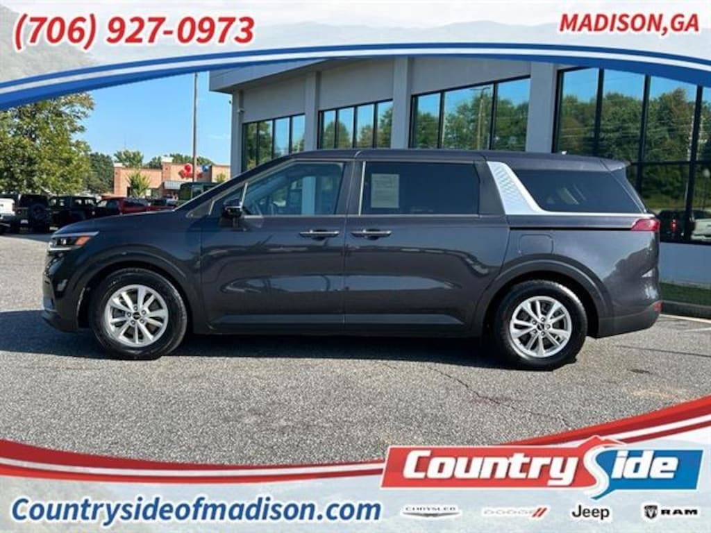 Used 2024 Kia Carnival LX