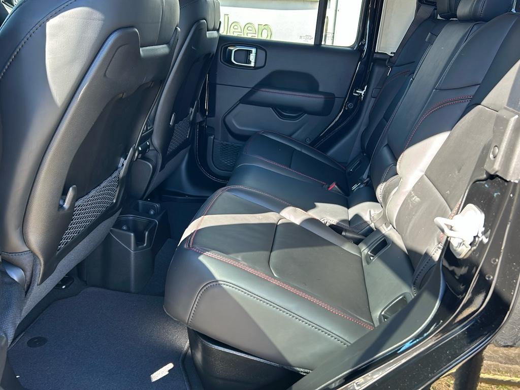 2025 Jeep Gladiator Rubicon - Photo 22