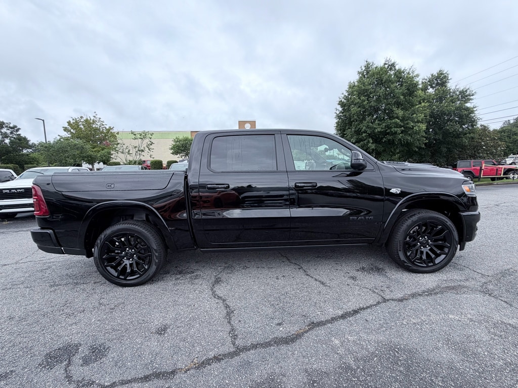 New 2026 Ram 1500 LIMITED CREW CAB 4X4 5'7 BOX Pickup