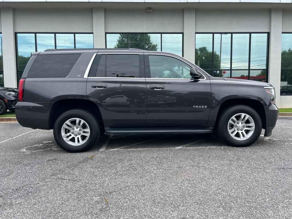 2018 Chevrolet Tahoe LT photo 3