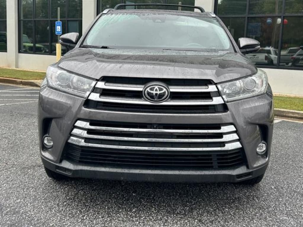 Used 2019 Toyota Highlander Limited Platinum