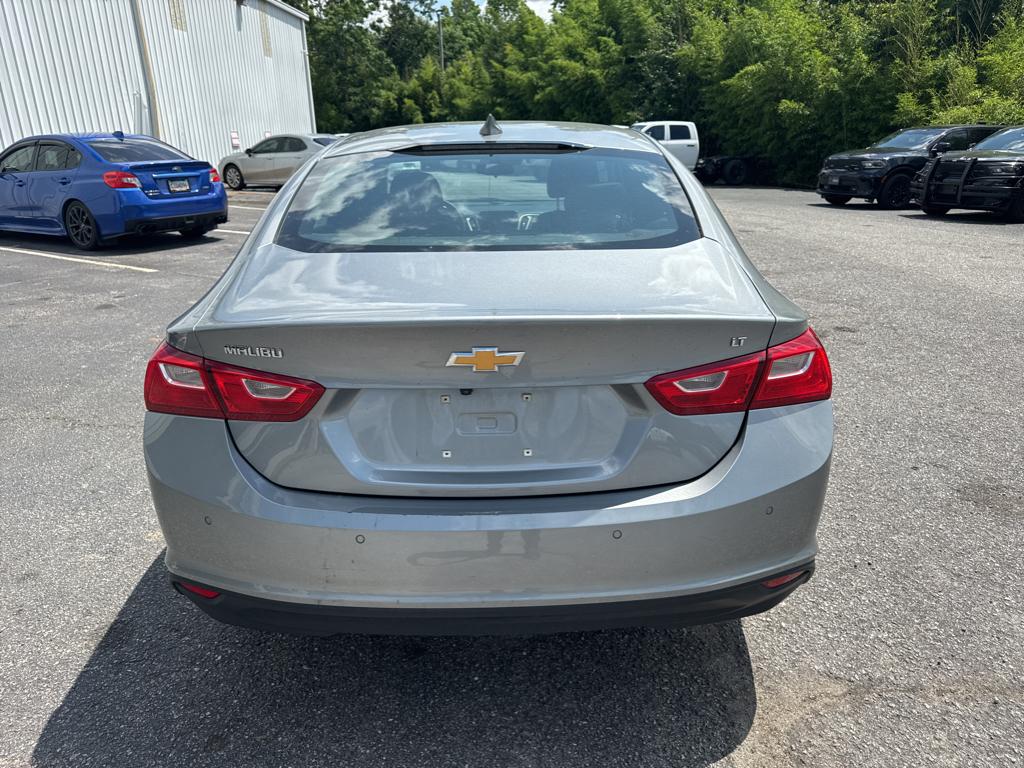 2024 Chevrolet Malibu 1LT photo 4