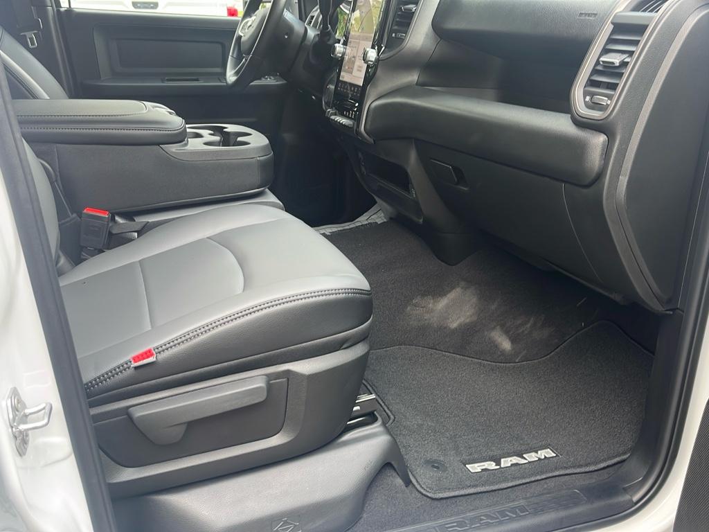 2025 RAM 2500 Tradesman - Photo 19