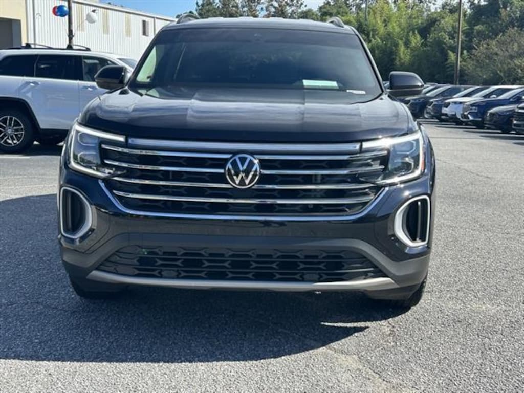 Used 2024 Volkswagen Atlas SE