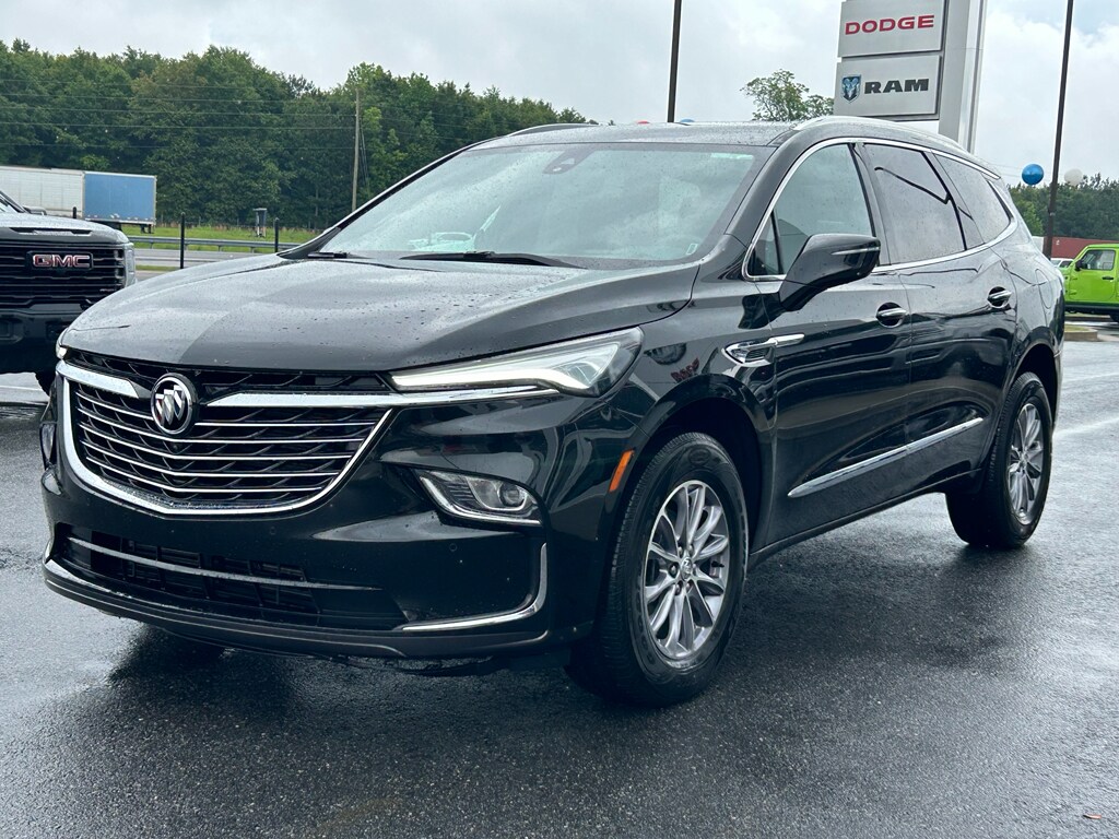 2024 Buick Enclave Premium photo 3