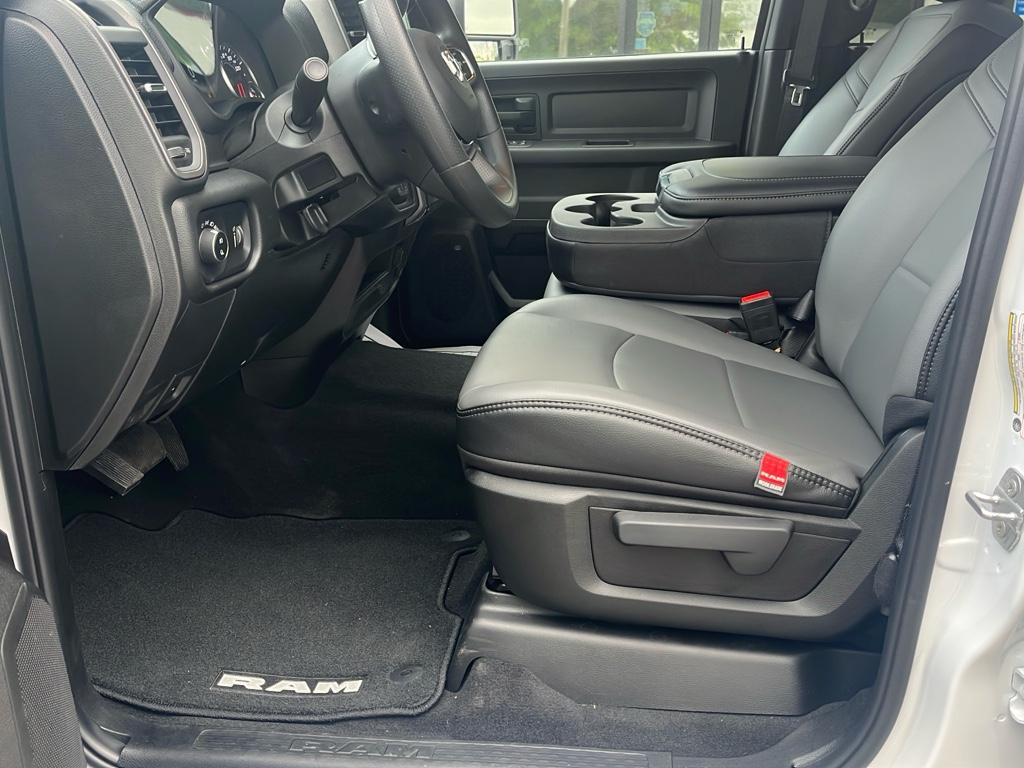 2025 RAM 2500 Tradesman - Photo 13