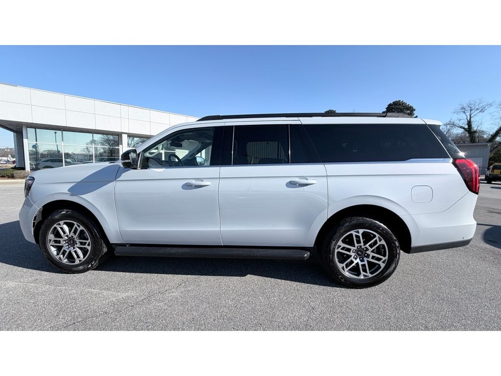 Used 2025 Ford Expedition MAX Active Sport Utility