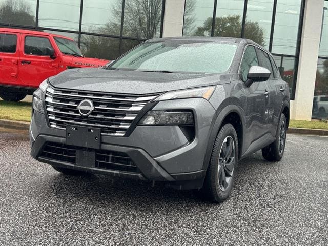 2024 Nissan Rogue SV's photo