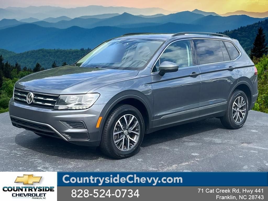 2020 Volkswagen Tiguan 2.0T SE 4Motion's photo