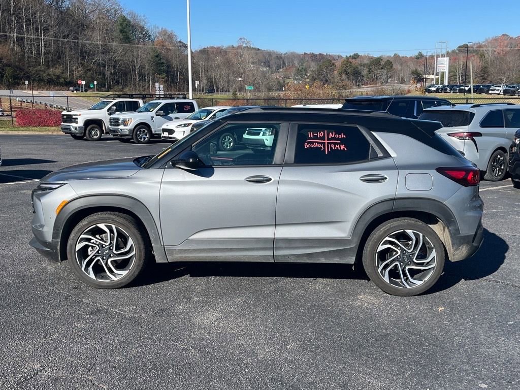 2025 Chevrolet Trailblazer RS photo 2