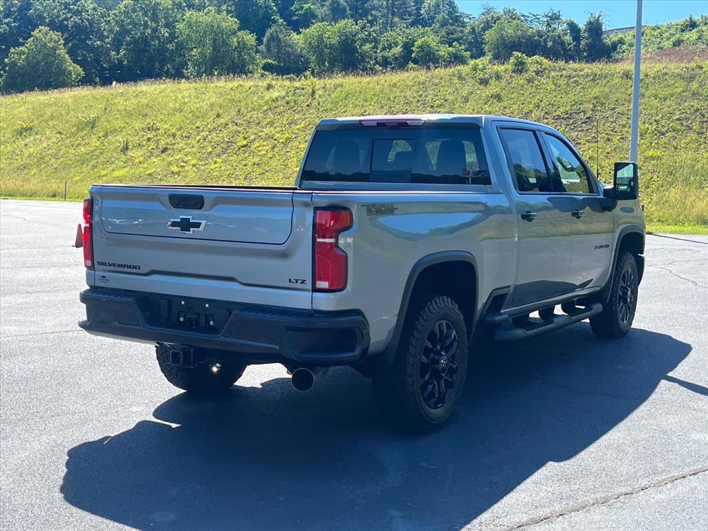 2026 Chevrolet Silverado 2500 HD LTZ - Photo 4