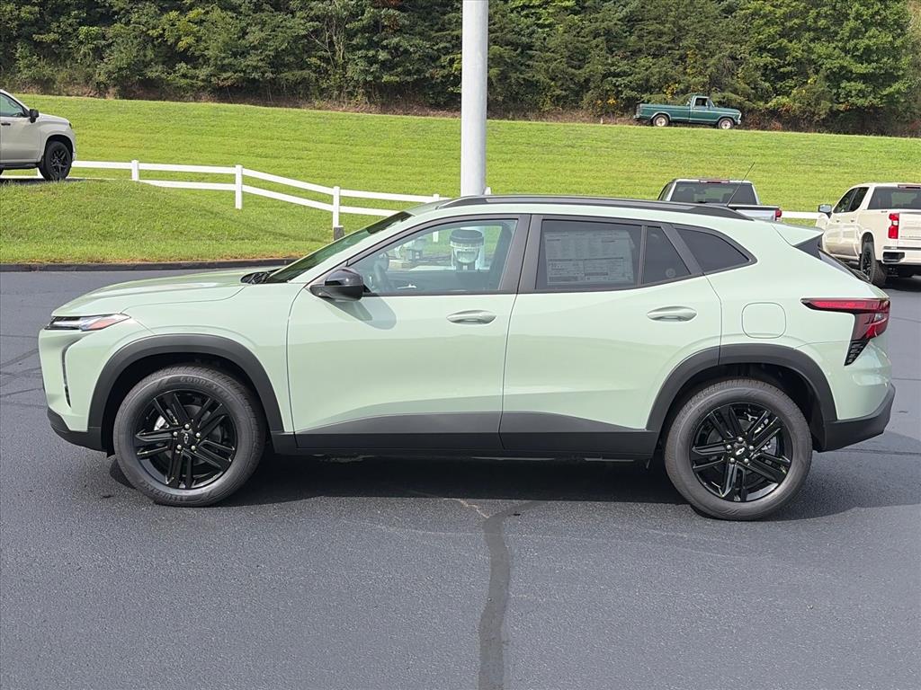 2026 Chevrolet Trax Activ - Photo 2