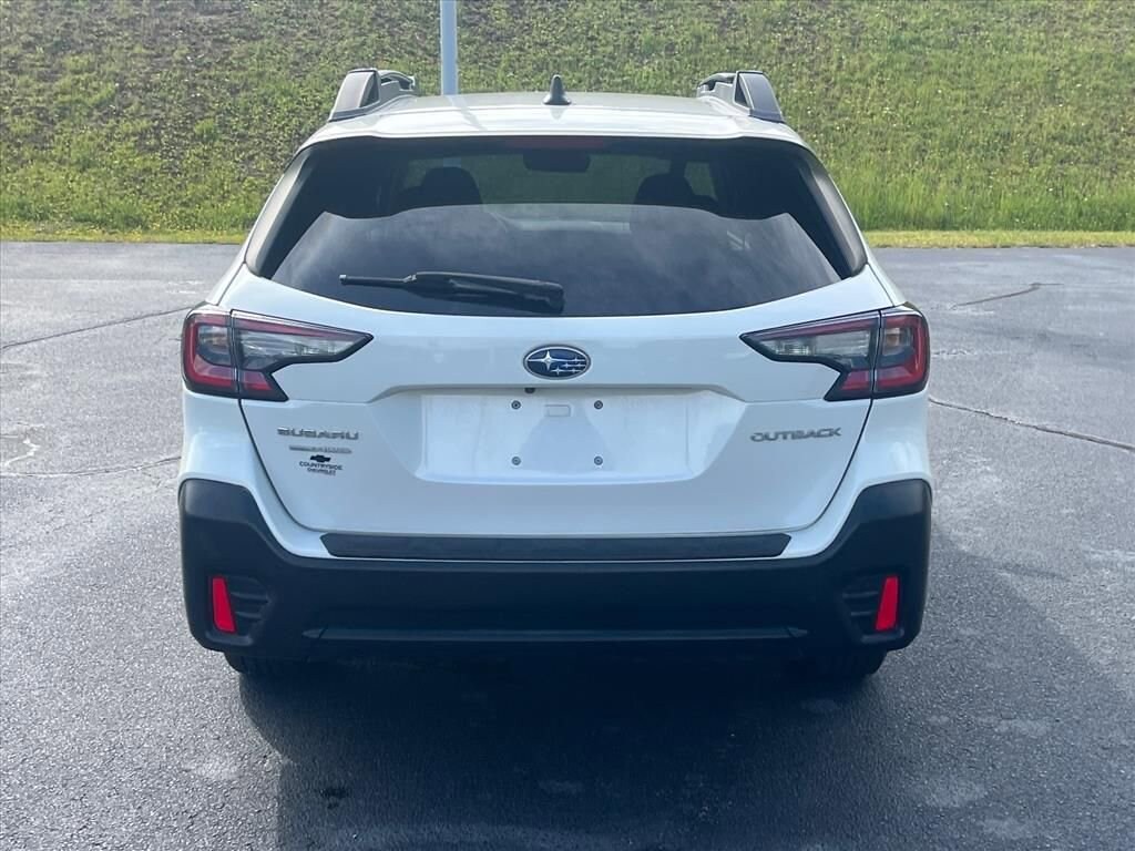 Used 2021 Subaru Outback Premium SUV