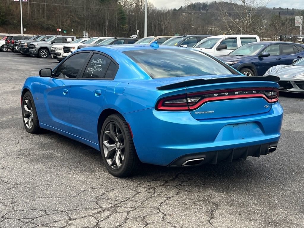 2015 Dodge Charger R/T photo 2