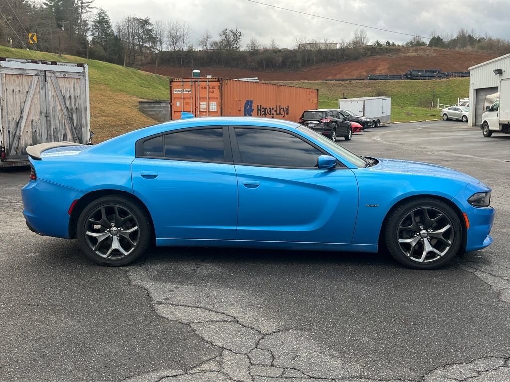 2015 Dodge Charger R/T photo 3