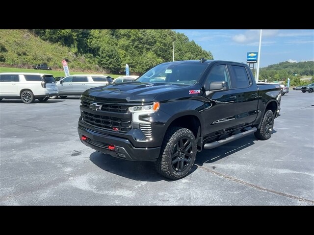 2026 Chevrolet Silverado 1500 LT Trail Boss photo 4