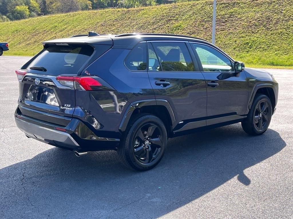 2019 Toyota RAV4 XSE - Photo 5