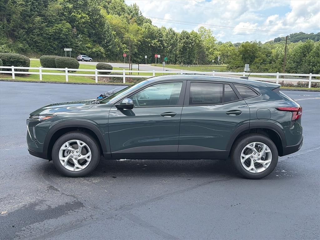 New 2026 Chevrolet Trax LS SUV
