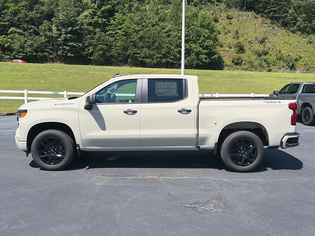 New 2026 Chevrolet Silverado 1500 Custom Truck