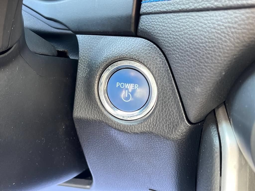 2019 Toyota RAV4 XSE - Photo 11