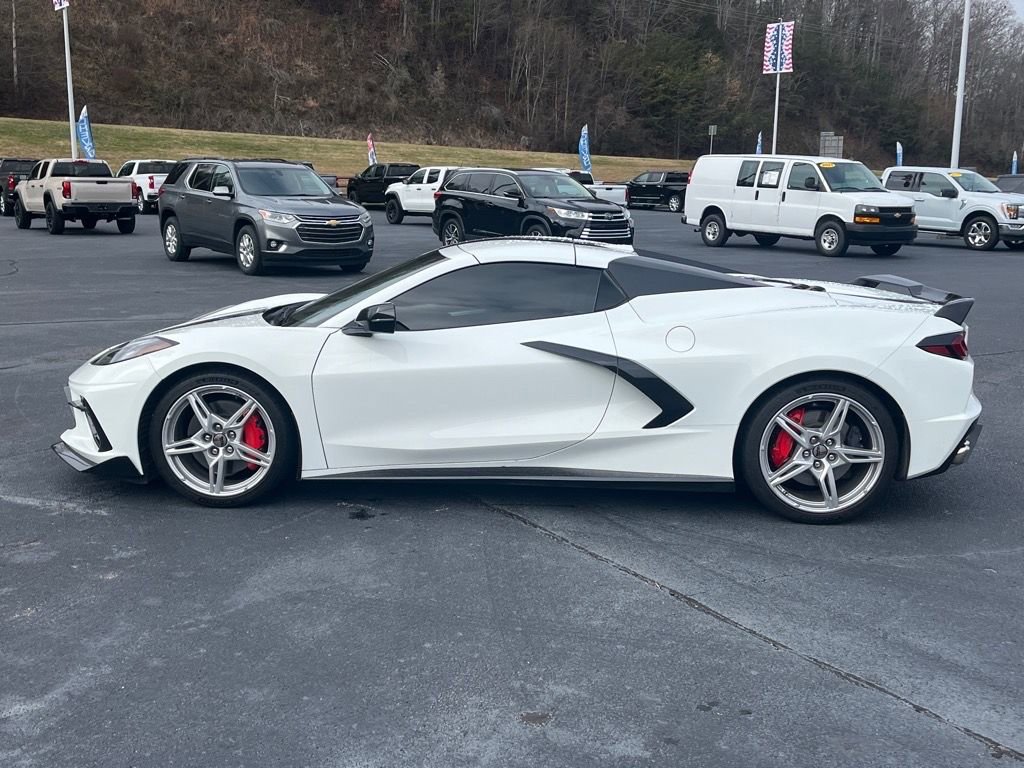 2022 Chevrolet Corvette Stingray 3LT photo 2