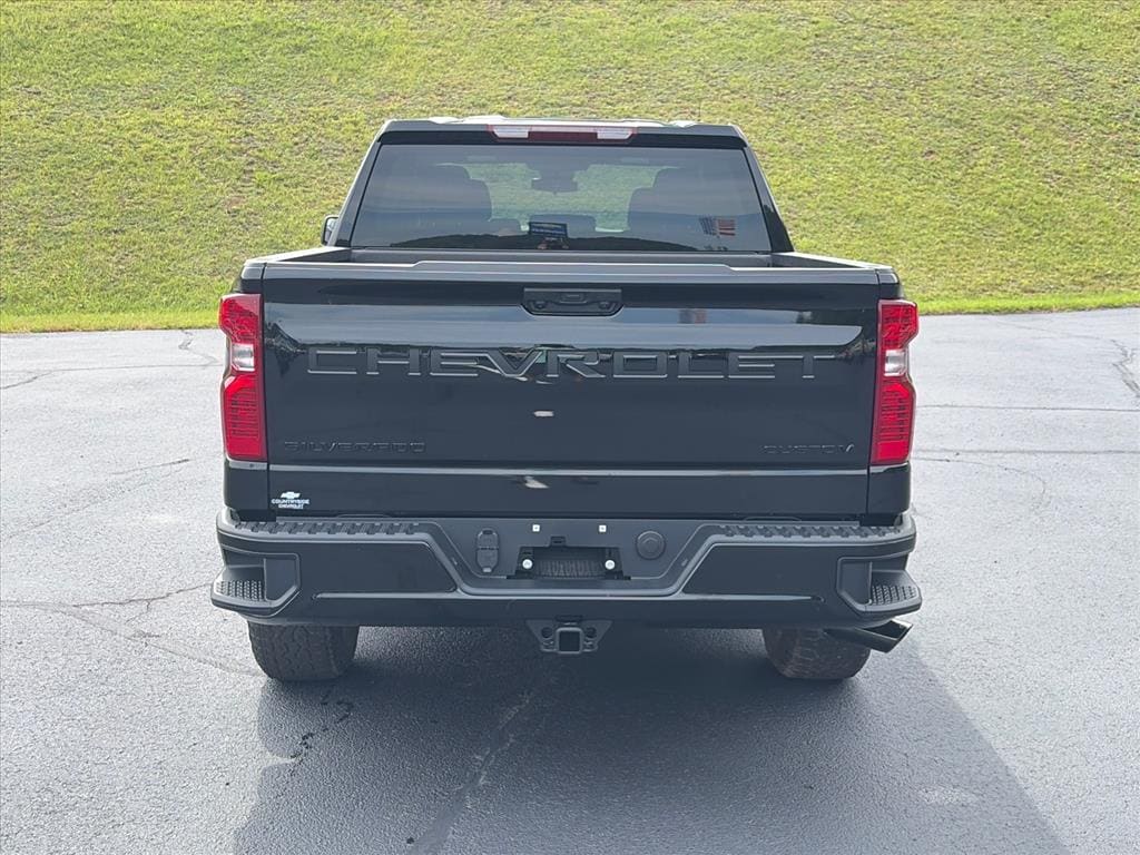 New 2026 Chevrolet Silverado 1500 Custom Truck