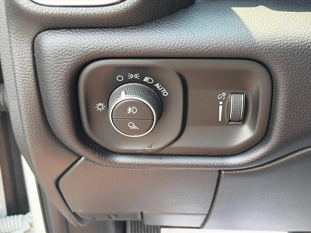 2022 RAM Ram 3500 Pickup Big Horn - Photo 24