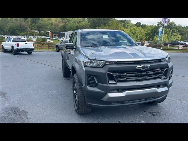 2026 Chevrolet Colorado Trail Boss photo 3