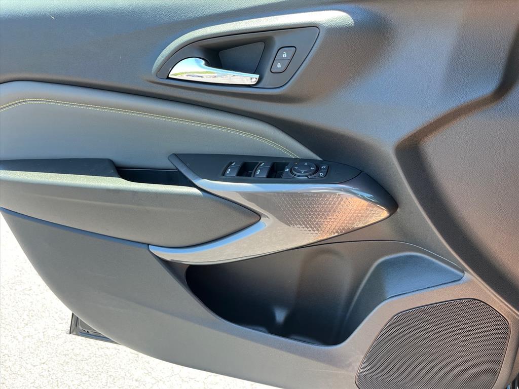 2026 Chevrolet Trax Activ - Photo 24