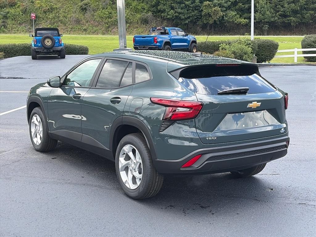 New 2026 Chevrolet Trax LS SUV
