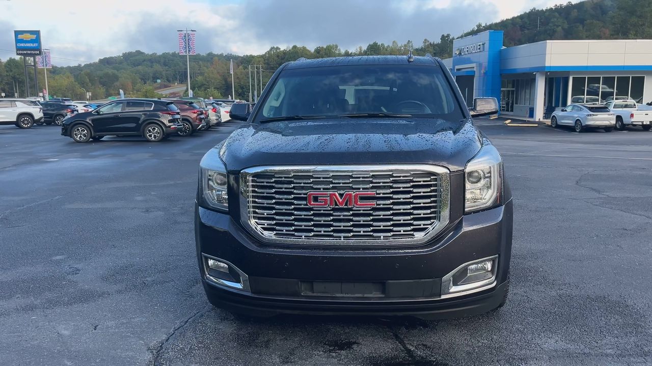 2018 Gmc Yukon Denali photo 2