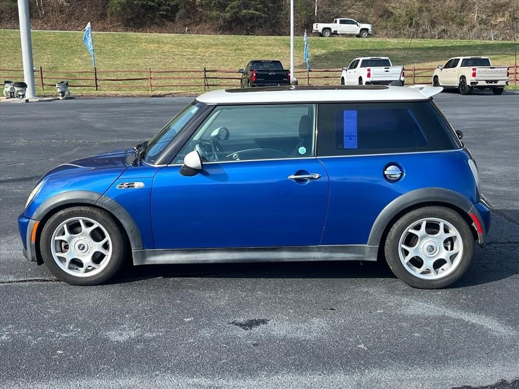 Used 2006 MINI Cooper S with VIN WMWRE33566TJ48613 for sale in Franklin, NC